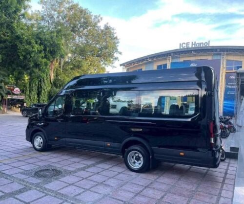 Khám phá những Câu Hỏi Thường Gặp Khi Thuê Xe 18 Chỗ Chạy Hợp Đồng