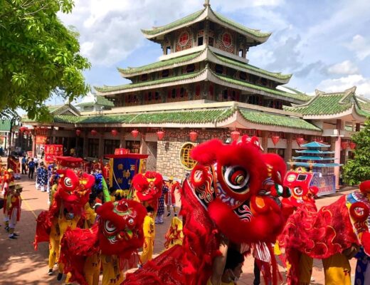 Miếu bà chúa xứ núi sam